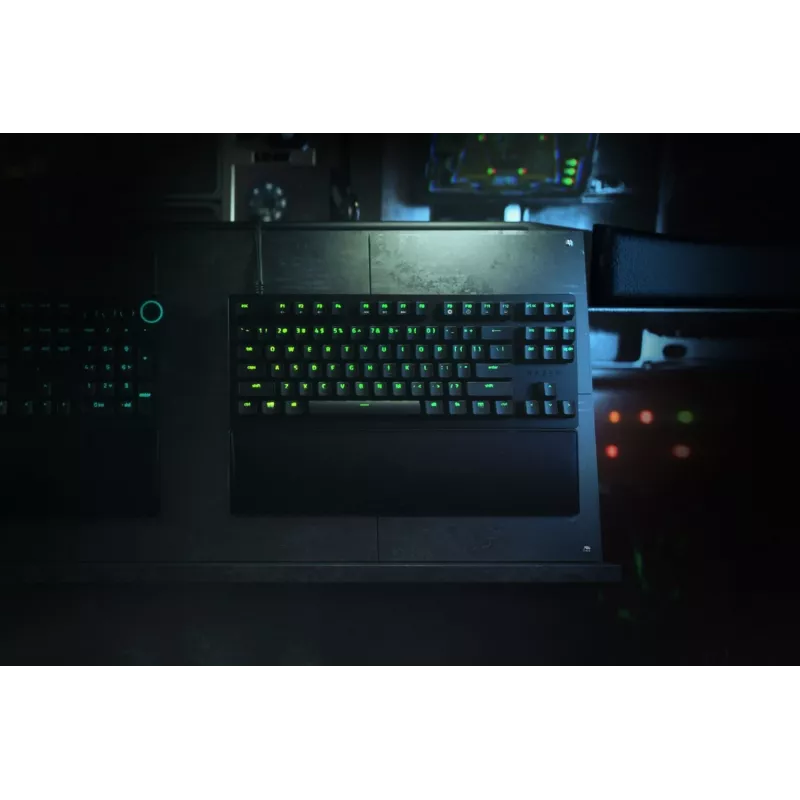 Razer Huntsman V2 Tenkeyless teclado gaming ótico com fios, switches Clicky Purple, disposição nórdica, RGB, preto (RZ03-03941300-R3N1)