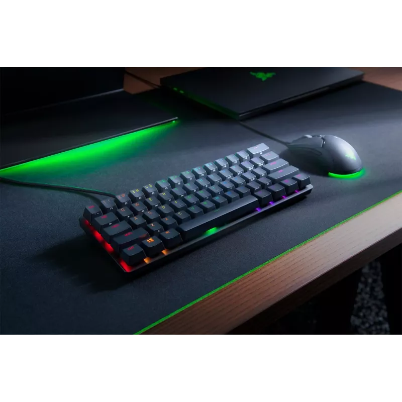 Razer Huntsman Mini 60% teclado gaming optomecânico com fios, disposição nórdica, RGB, preto (RZ03-03391300-R3N1)