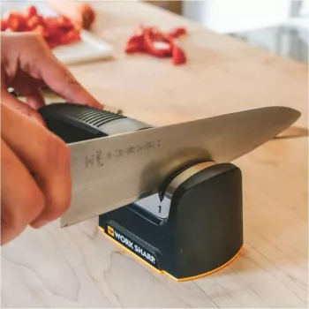 Work Sharp Afiador de facas de cozinha com mecanismo de puxar, 2 fases, metal duro e cerâmica, preto/prateado