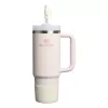 Conjunto STANLEY de 2 capas de proteção e tampas para palhinha para copo térmico 0,89L/0,59L The Quencher Boot + Straw Topper em creme