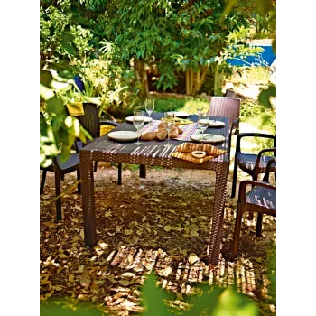 Keter Melody Mesa de jardim retangular castanha resina protegida contra UV lugares para 6-8 montagem sem ferramentas