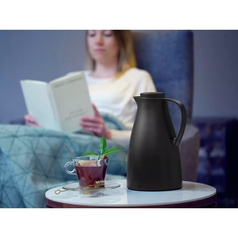 Garrafa térmica LEIFHEIT Thermos Harmonic preta 1L com isolamento a vácuo