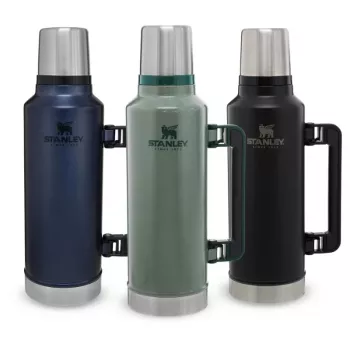 STANLEY Garrafa térmica The Legendary Classic Bottle 1,9L preto mate