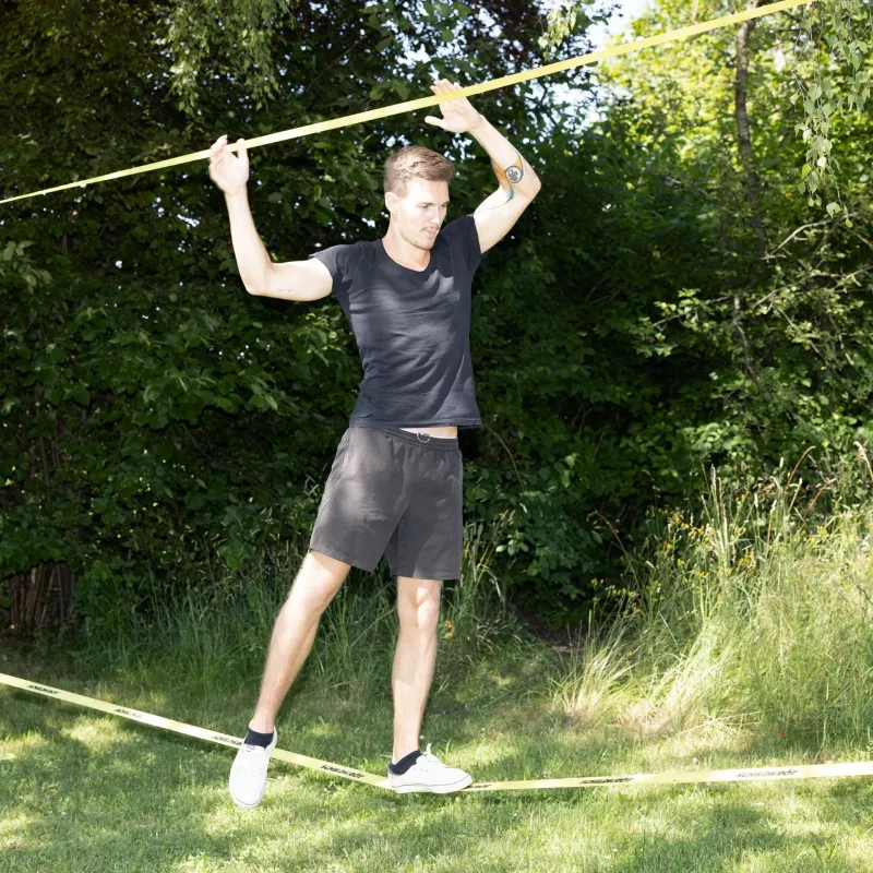 SCHILDKRÖT conjunto de slackline 15 m amarelo, 50 mm de largura com tensor de catraca – kit de treino de equilíbrio 970701