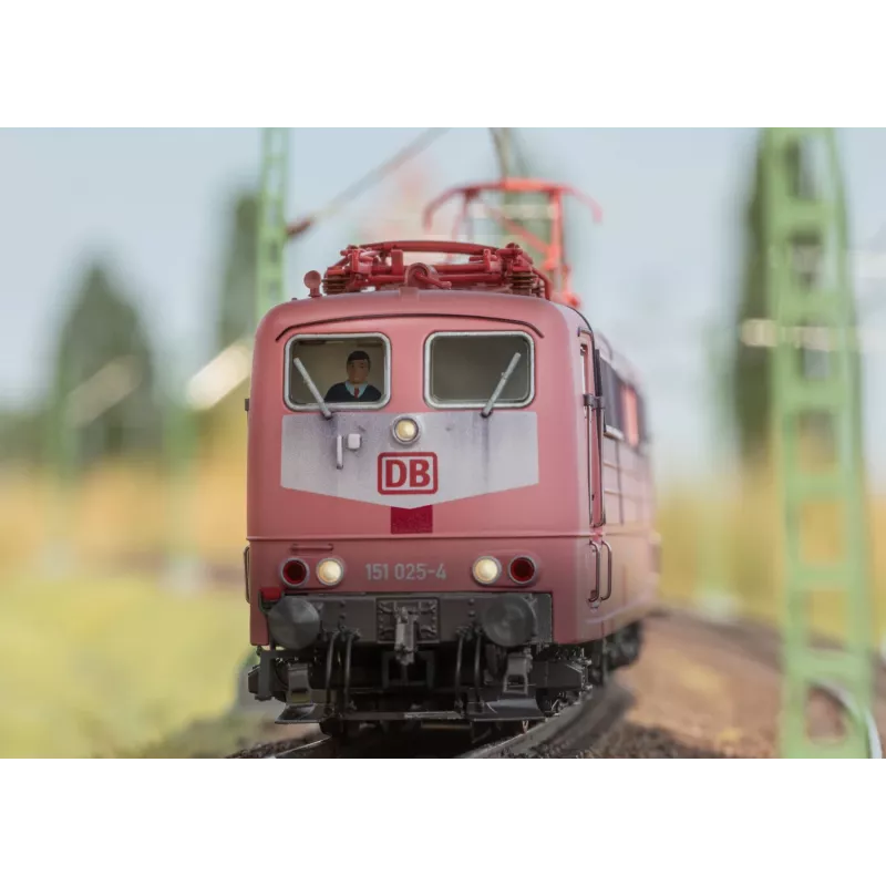 Märklin 39136 Locomotiva elétrica H0 BR 151 DB laranja oriente, descodificador mfx+, comprimento 22,4 cm