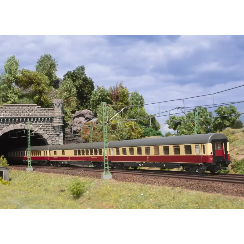 Märklin 43861 H0 carro polícia VW Käfer modelo, pré-montado, escala 1:87