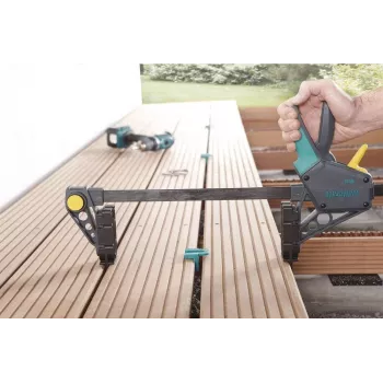 Sargento Wolfcraft 6985000 com 450 mm de abertura e 120 kg de força de aperto