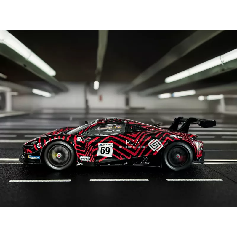 Carrera 20032020 DIGITAL 132 McLaren 720S GT3 Optimum Motorsport Nr.69 International GT Open 2023 1:32 carro de slot