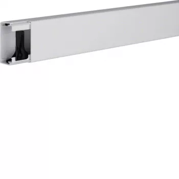 Hager LF3006007035 Canal de cabos PVC 30x60mm cinzento-claro 2m