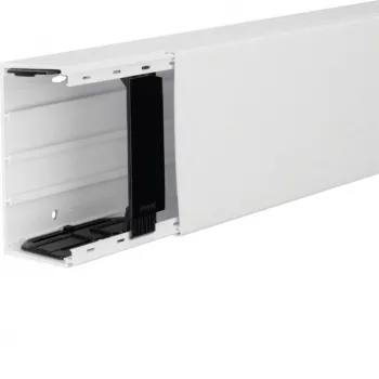 Hager LFE6011009016 Canal de cabos resistente às intempéries estabilizado aos UV 60x110 mm, 2 m, branco