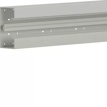 Hager BR8517019016 base de canal de parede BR 85x170 mm, branco tráfego RAL 9016