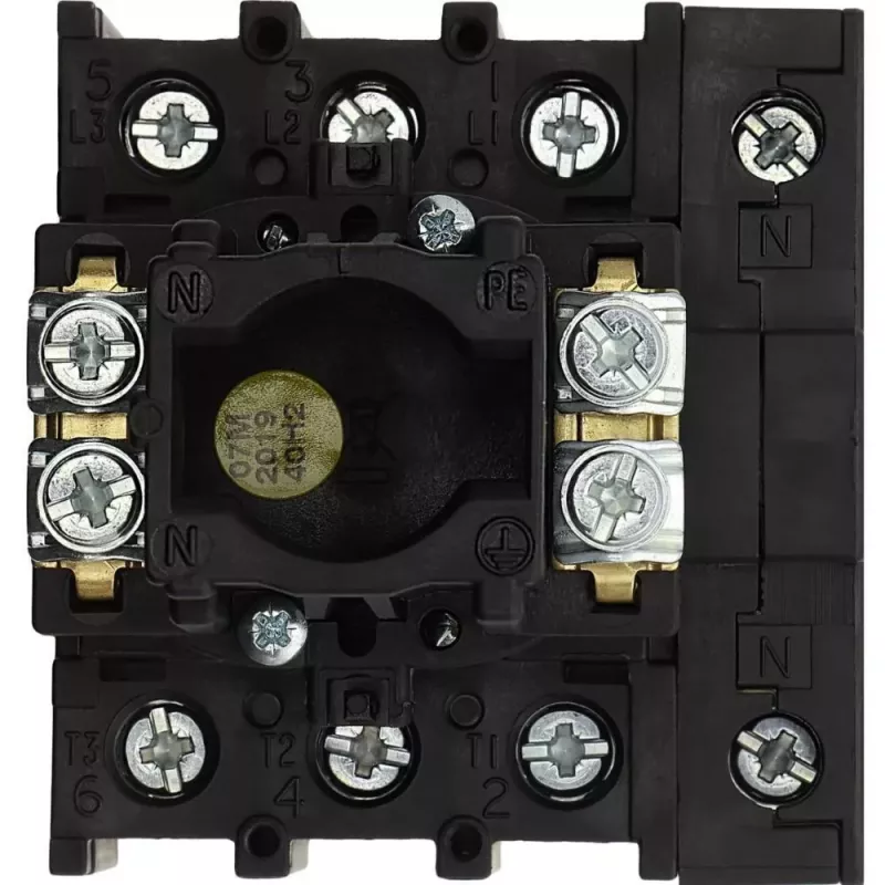 Eaton P1-32/EA/SVB-SW/N Interruptor principal de 3 polos 32 A, IP65, preto 093452