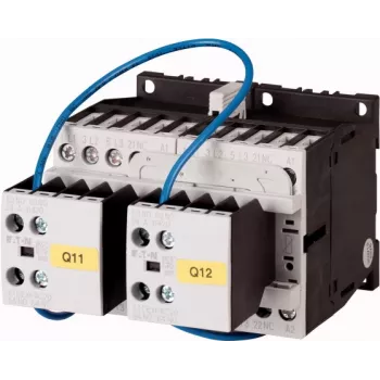 EATON Contator inversor 4 kW 400 V AC, bobina 230 V 50 Hz, tripolar, 2NO+2NC, calha DIN 278086