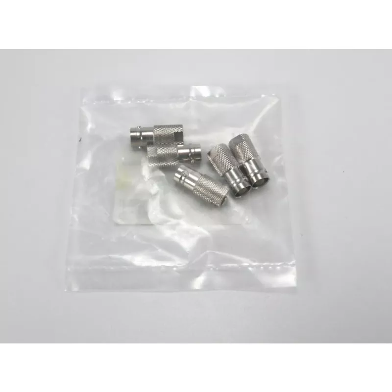 Adaptador coaxial TELEGÄRTNER J01008F0068 BNC fêmea para FME macho, 50 Ohm, reto, latão niquelado