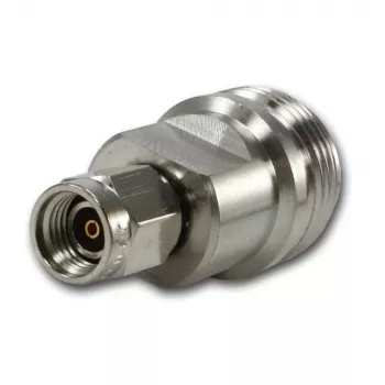 Adaptador coaxial Telegärtner N fêmea para SMA reverse macho J01027R0000