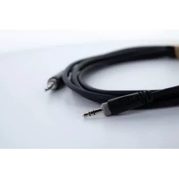 Cordial 14829 Cabo de áudio jack 3,5mm, 1,5m, preto, revestimento PVC, par entrançado