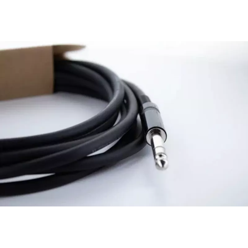 Cabo de áudio Cordial EM 1.5 MV XLR para jack TRS 6,3 mm 1,5 m preto 14811