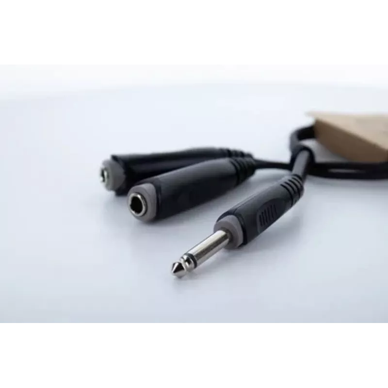Cordial EY 0.3 PGG Cabo adaptador Y 1x ficha jack mono 6,3mm para 2x conetor fêmea jack mono 6,3mm 0,3m preto 14884