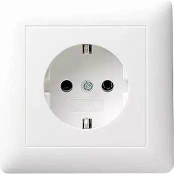 GIRA Standard 55 Tomada Schuko com placa completa, branco puro acetinado (0440 27)
