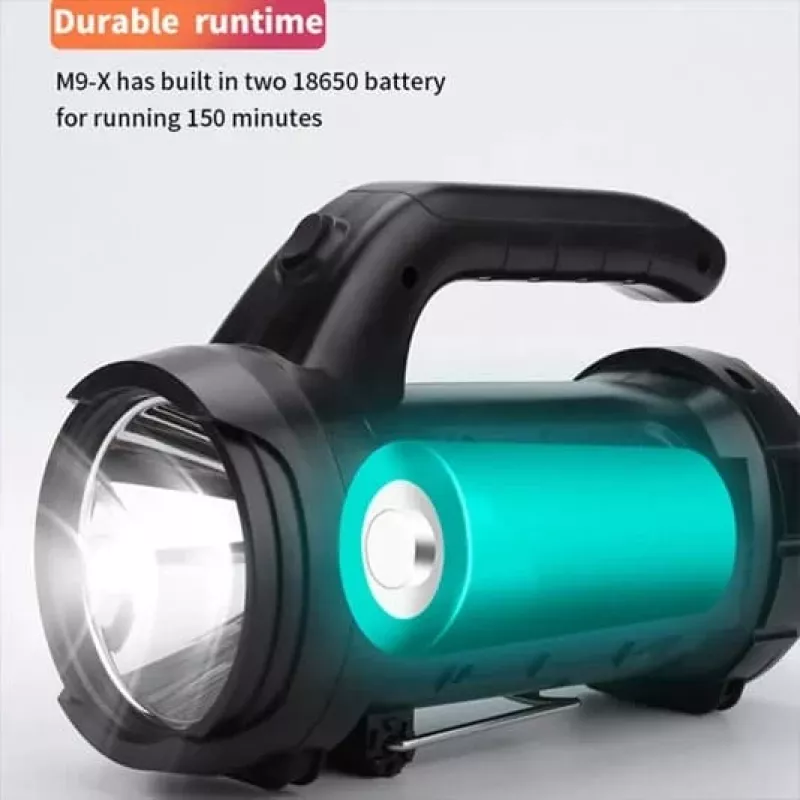 Lanterna LED Superfire M9-X com duas baterias 18650, 440 lm, 150 min de autonomia