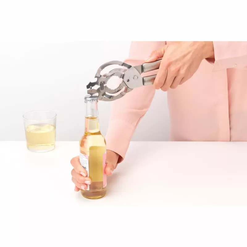 Abre-latas Brabantia Profile em aço inoxidável mate com mecanismo de corte lateral
