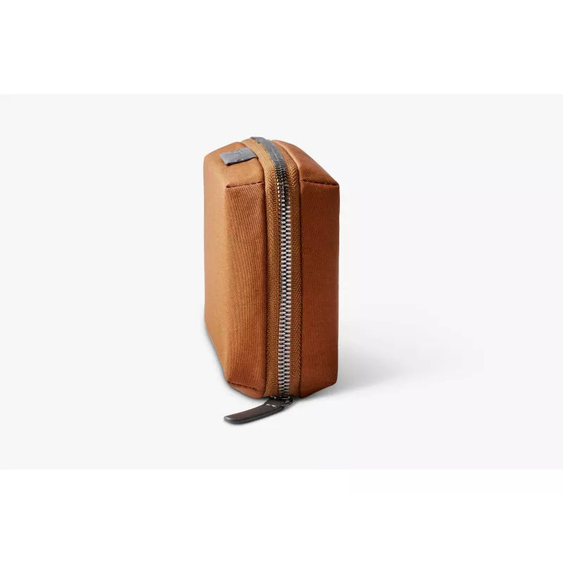 Organizador de acessórios técnicos Bellroy Tech Kit Compact – Bronze