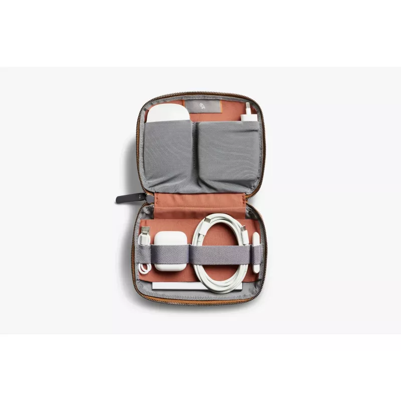 Organizador de acessórios técnicos Bellroy Tech Kit Compact – Bronze