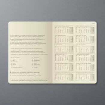 Agenda semanal SIGEL Conceptum 2025 A6 preto pele sintética costurada com presilha para caneta, 2 fitas marcadoras, bolsa e porta-cartões C2523