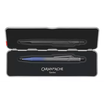 Caneta esferográfica Caran d'Ache 849 Storm Blue Claim Your Style 5th Edition média tinta azul NM849.589