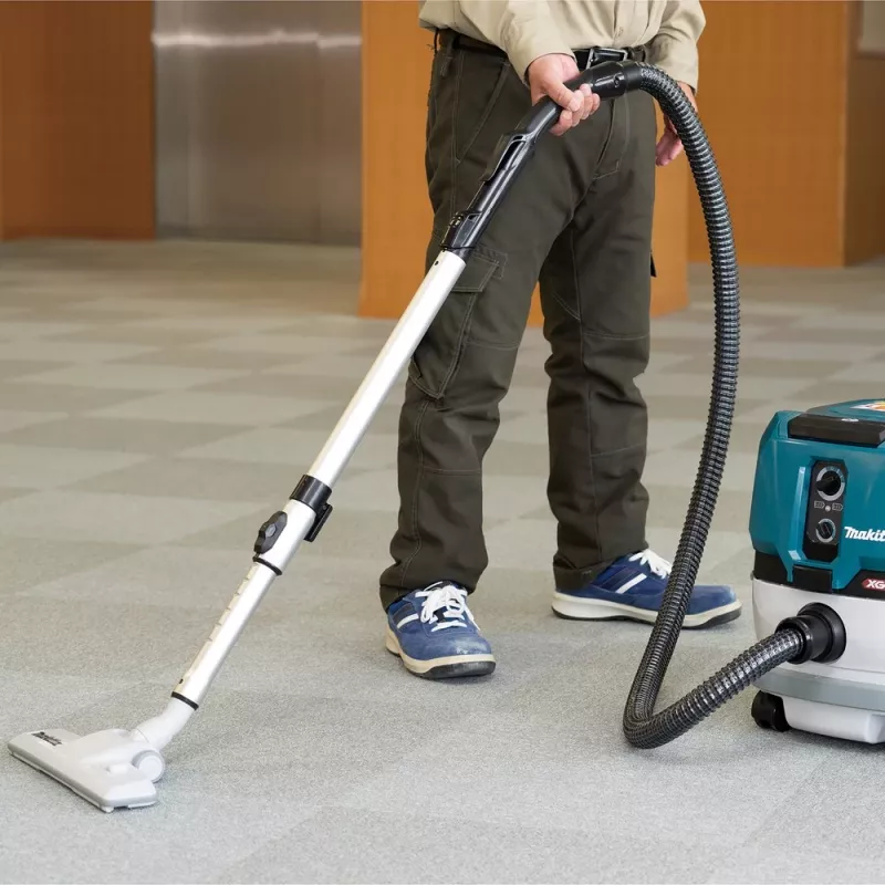 Aspirador de sólidos e líquidos Makita VC001GLZ 40V Max XGT sem escovas classe L, 8L seco / 6L líquido, filtro HEPA, compatível com AWS