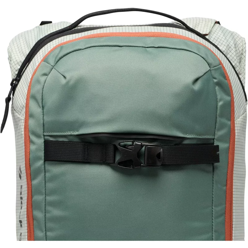 Mochila Black Diamond Dawn Patrol 15 S/M verde-claro/preto