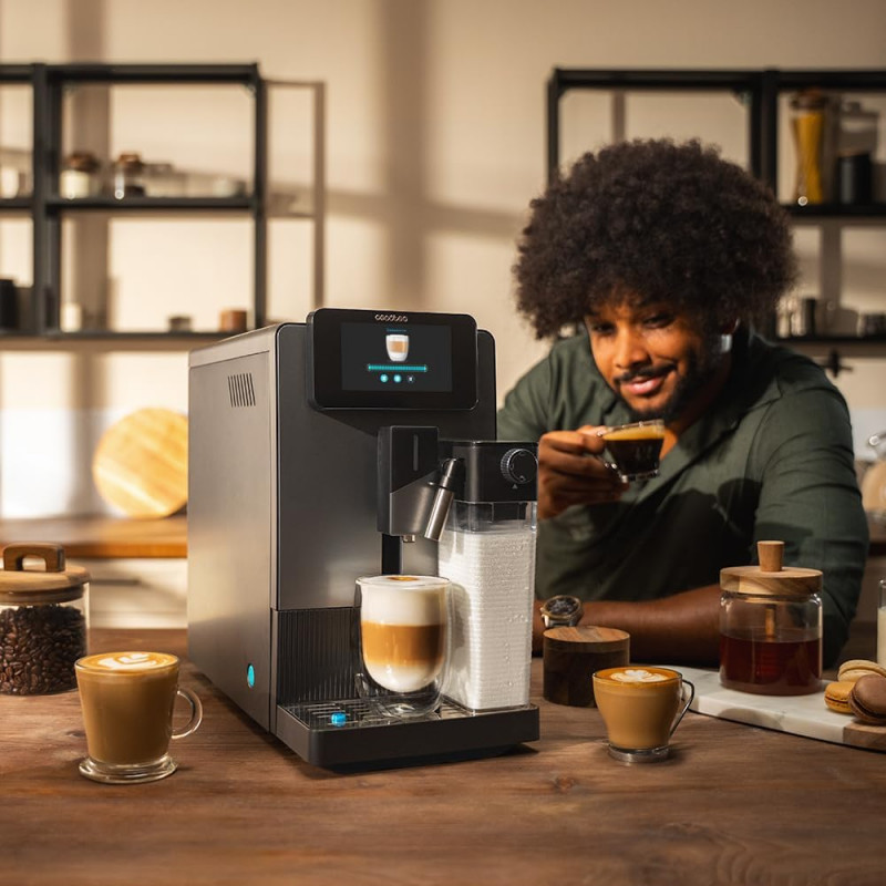 Cecotec Cremmaet Latte Touch máquina de café automática, 19 bar, espumador de leite integrado, 1500 W, preta