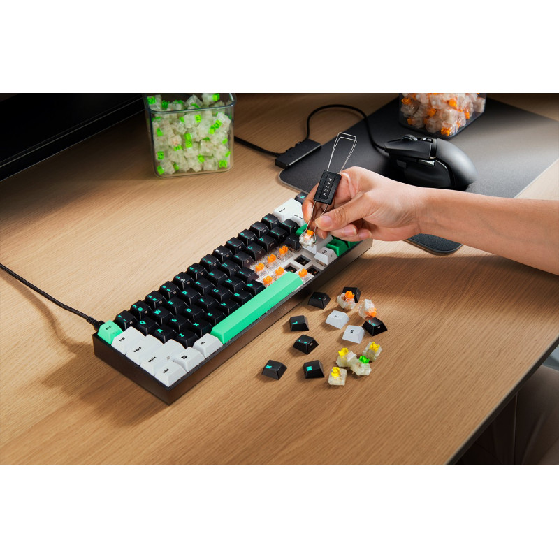 Teclado de gaming mecânico Razer Reclusa X Mini 65%, com fios, US, Razer Mechanical Switches Gen-3 (tátil), preto