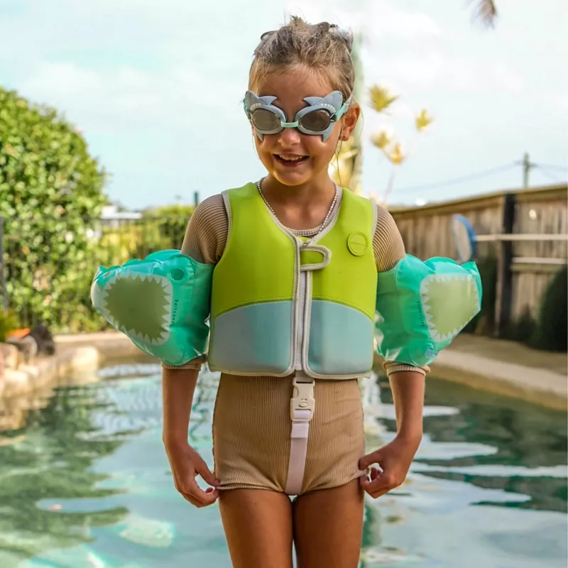Sunnylife colete de natação para criança (1-2 anos) – Salty the Shark