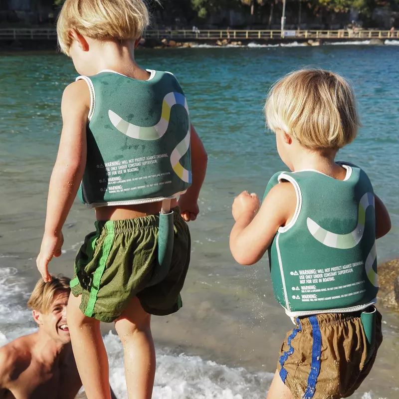Colete salva-vidas para criança Sunnylife (2-3 anos) – Into the Jungle