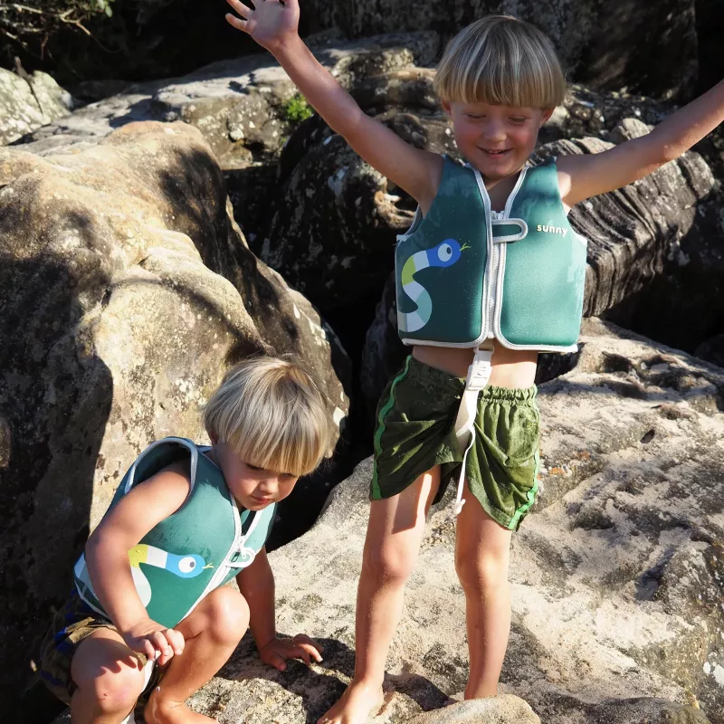 Colete salva-vidas para criança Sunnylife (2-3 anos) – Into the Jungle