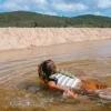 Colete salva-vidas para criança Sunnylife (2-3 anos) – Into the Wild