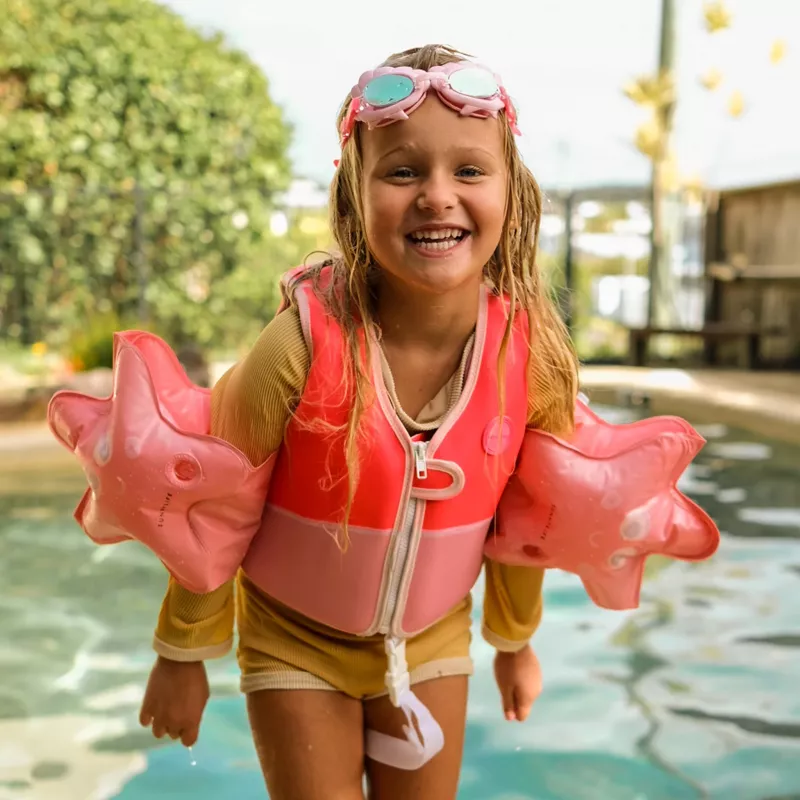 Colete salva-vidas Sunnylife (2-3 anos) – Melody the Mermaid Neon Strawberry