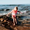 Sunnylife colete salva-vidas para criança (1-2 anos) – Neon Strawberry