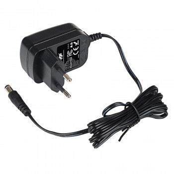 Fonte de alimentação universal Akyga AK-TB-08 5 V / 1 A 5 W, DC 5,5 x 2,1 mm, 1,4 m, preto