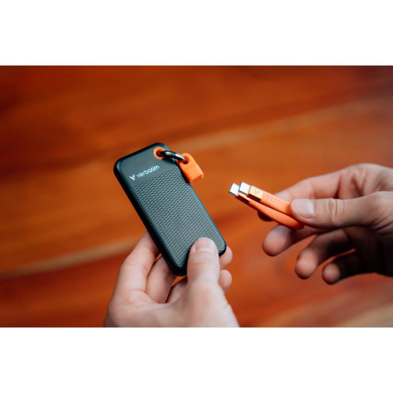 SSD portátil Verbatim Pocket 32285, 512 GB, USB 3.2 Type-C, preto/laranja