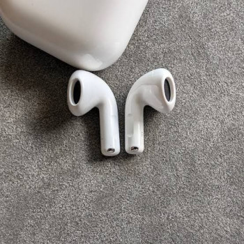 Apple AirPods 5 auriculares, brancos, MKFW4LL/A