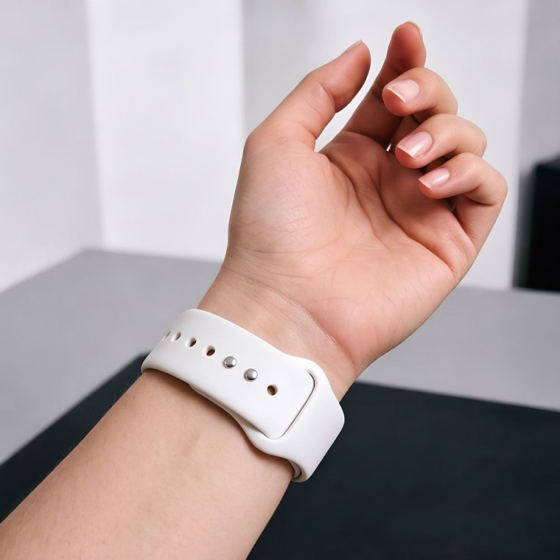 Tech-Protect Silicone bracelete para Apple Watch 8/9/10/11/12/SE 40/41/42 mm, branca
