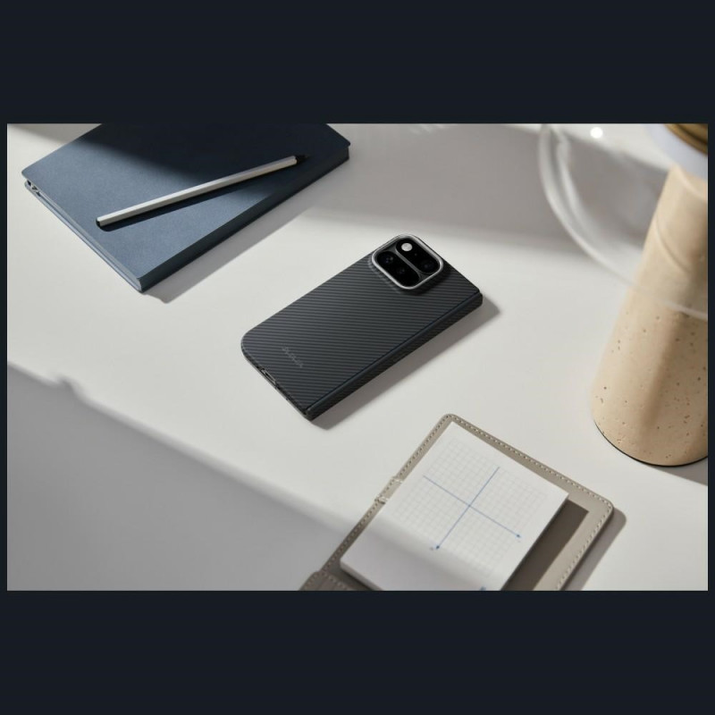PITAKA Edge Case capa para Google Pixel 11 Pro, preta e cinzenta