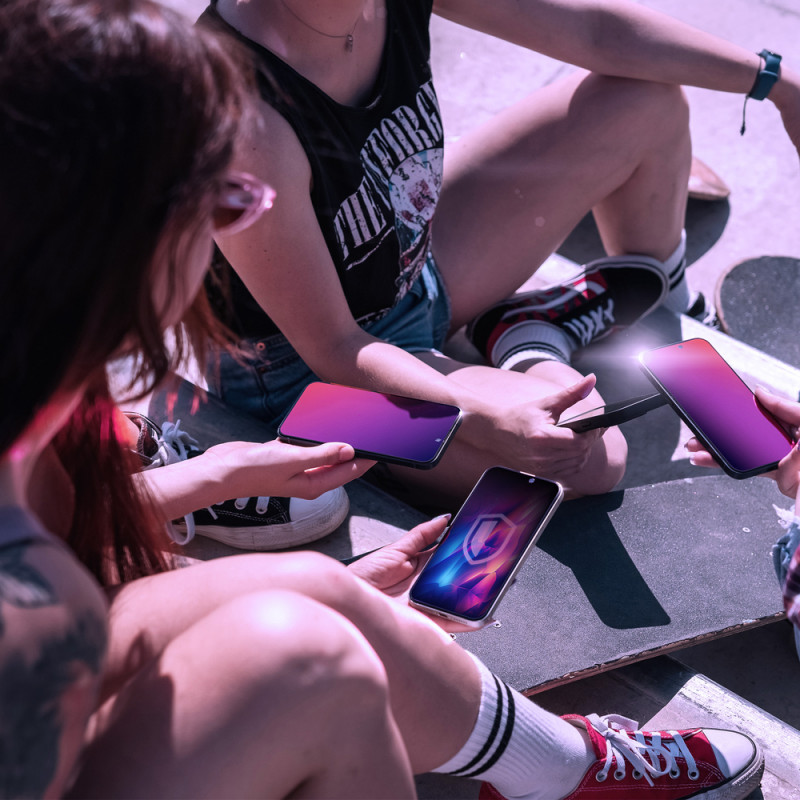 Película de vidro temperado com privacidade 3mk Rainbow Privacy para Apple iPhone 18 Pro Max