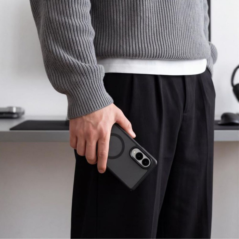 Capa Tech-Protect Magmat MagSafe para Samsung Galaxy Z Fold 8, preto mate