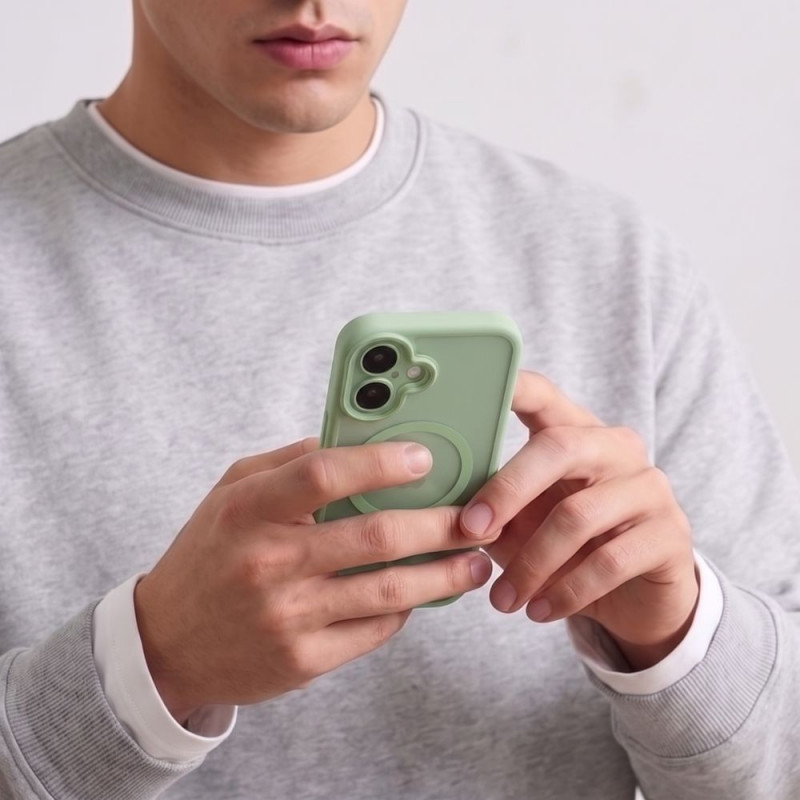 Capa Tech-Protect MagPeak MagSafe CC para Apple iPhone 17, verde-sálvia mate