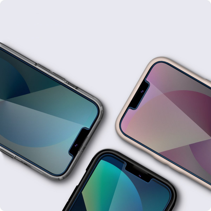 Spigen GLAS.tR EZ Fit vidro temperado para Apple iPhone 13 / 13 Pro / 14 / 16e / 17e, transparente