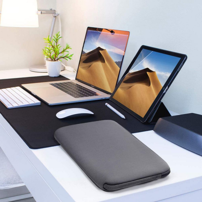 Manga para portátil Tech-Protect Neoprene de 13 polegadas, preta
