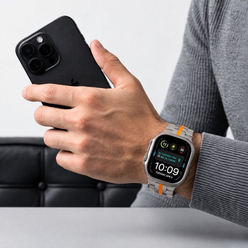 Pulseira de aço inoxidável Tech-Protect Stainless THP6100 para Apple Watch 8 / 9 / 10 / 11 / 12 / SE / Ultra 44/45/46/49 mm, titânio/laranja